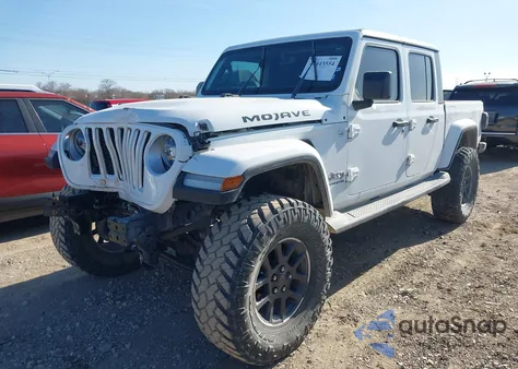 2020 Jeep Gladiator Overland 4X4 z USA, uszkodzony, nr VIN 1C6HJTFG1LL107459